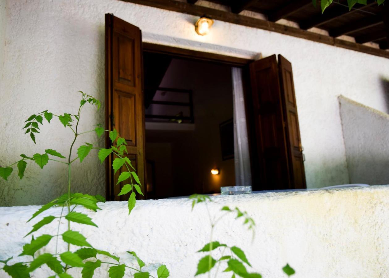 كوكونارييس Amalia Apartments المظهر الخارجي الصورة