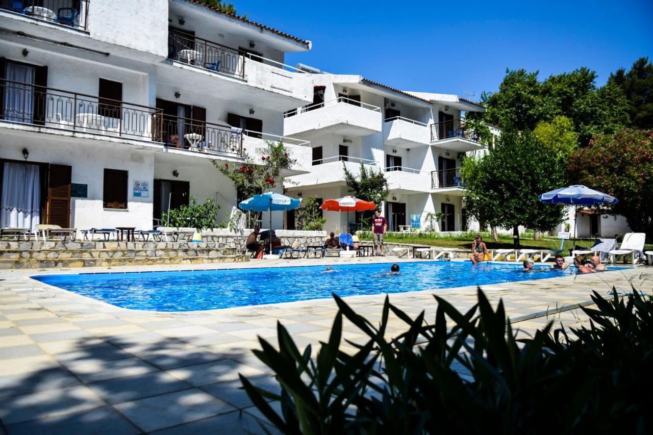 كوكونارييس Amalia Apartments المظهر الخارجي الصورة