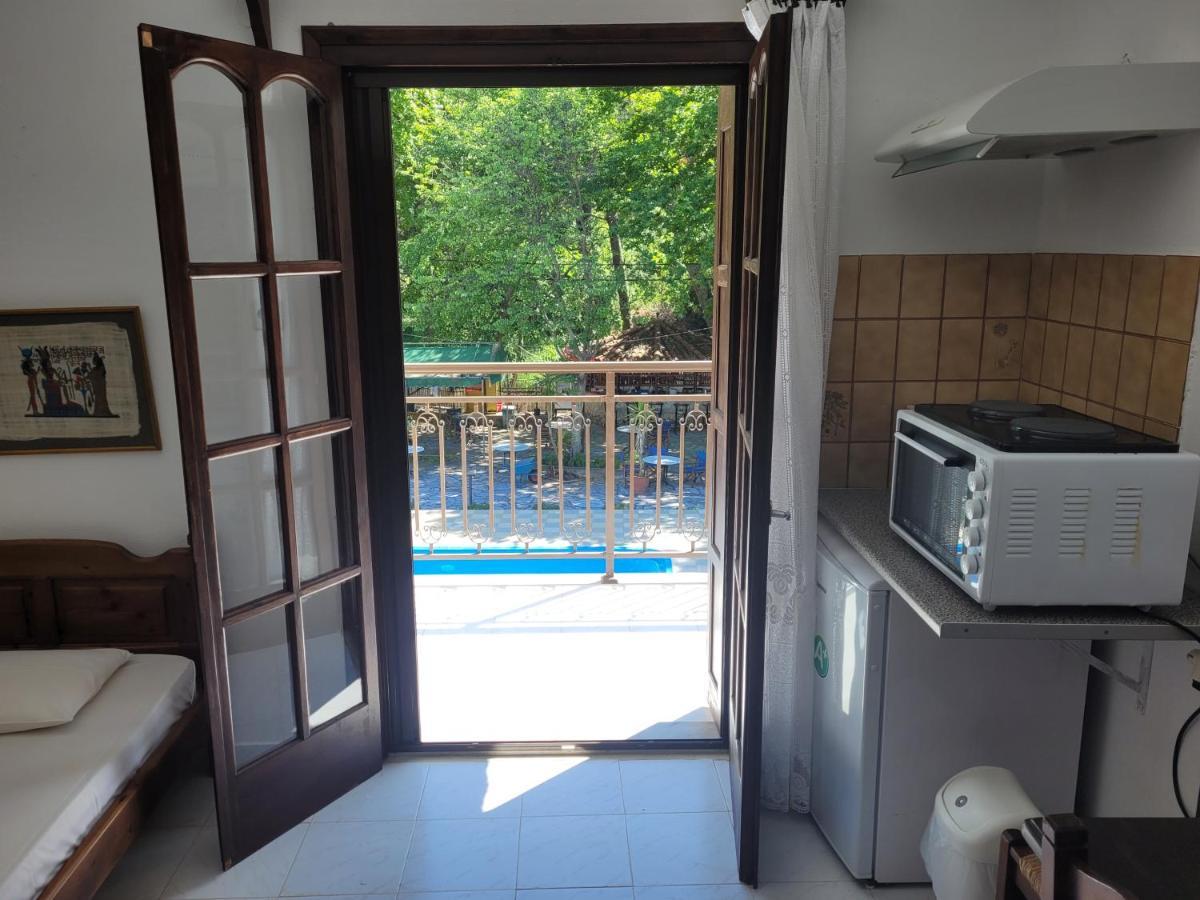 كوكونارييس Amalia Apartments المظهر الخارجي الصورة