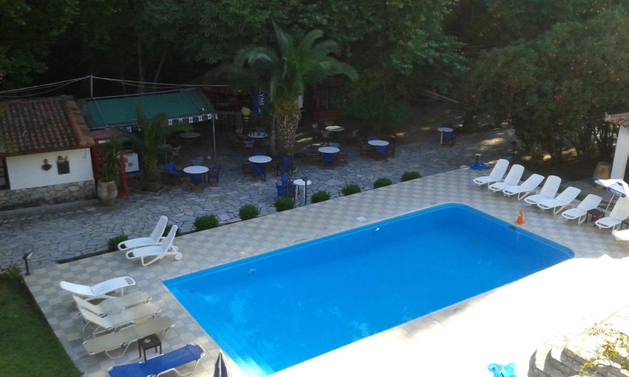 كوكونارييس Amalia Apartments المظهر الخارجي الصورة